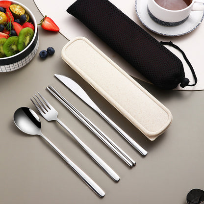 Dinnerware Set With Case